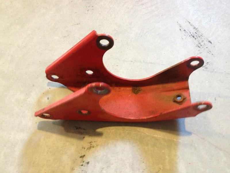 1985 1986 1987 1988 yamaha big wheel 200 bw200 front motor frame bracket mount