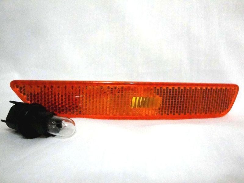 Ford 2010-12 mustang front corner side marker light lamp l h w/light bulb new