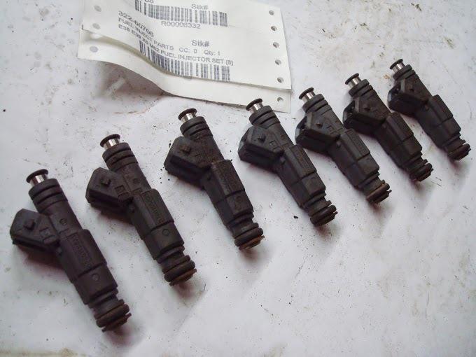 Bmw 13641707843 oem used fuel injectors set of 7 x5 740i 540i e38 e39 e53 