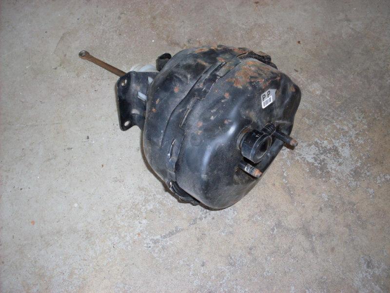 1984 85 86 87 88  pontiac fiero 2.8l v6 power brake booster oem