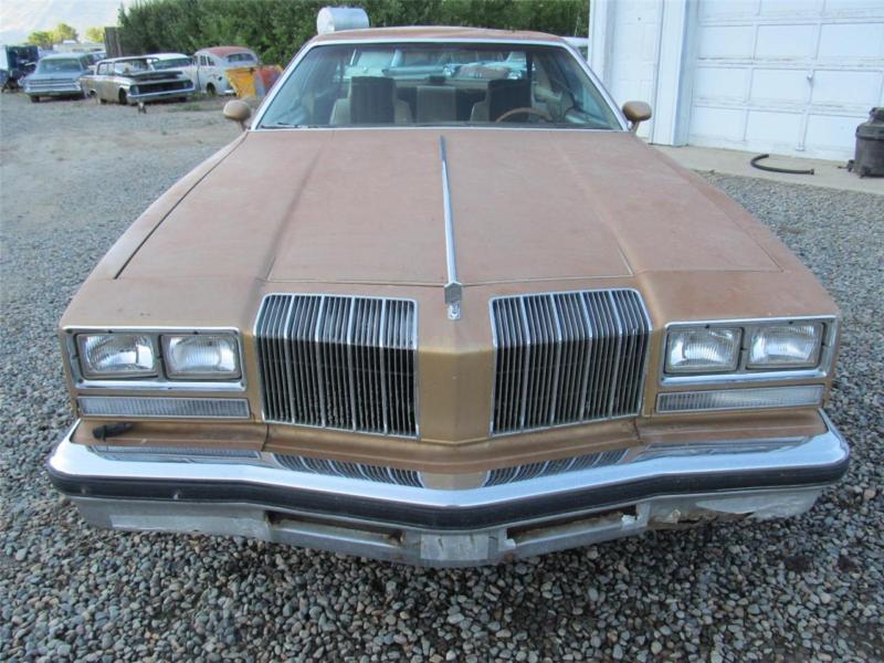 Hood ornament - 1976 1977 oldsmobile cutlass 76 77 77oc1-1k