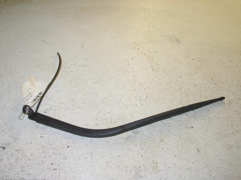 04 03 land rover discovery rear glass wiper arm 29963