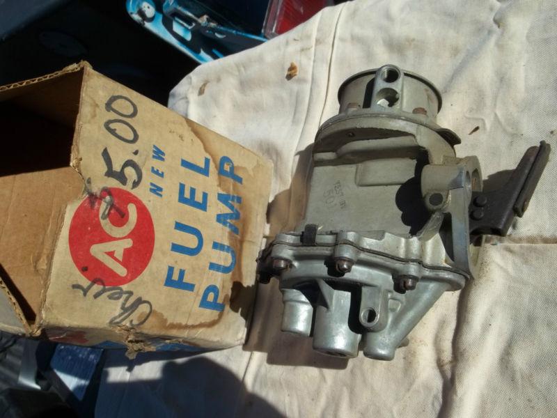 Nos chevy 1955-56-57 265 v8 fuel pump