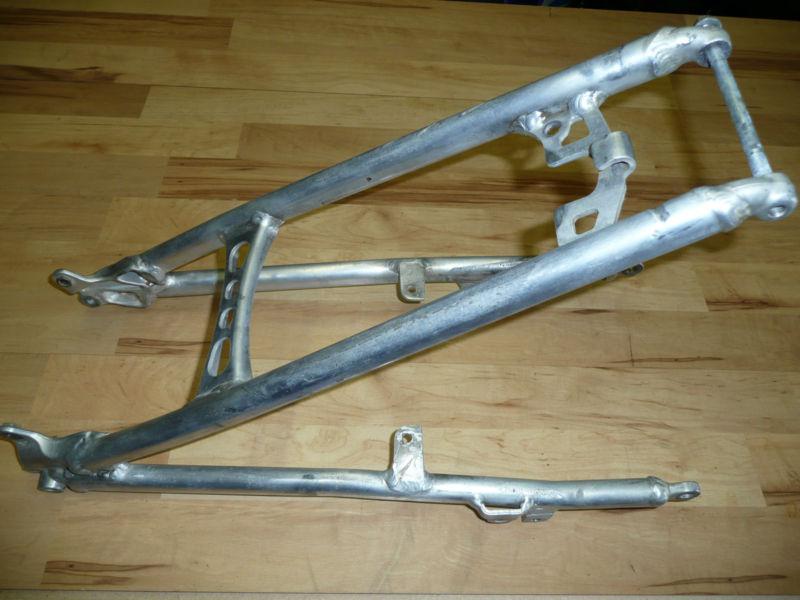 2004-2005 honda crf250r rear subframe sub frame chassis 