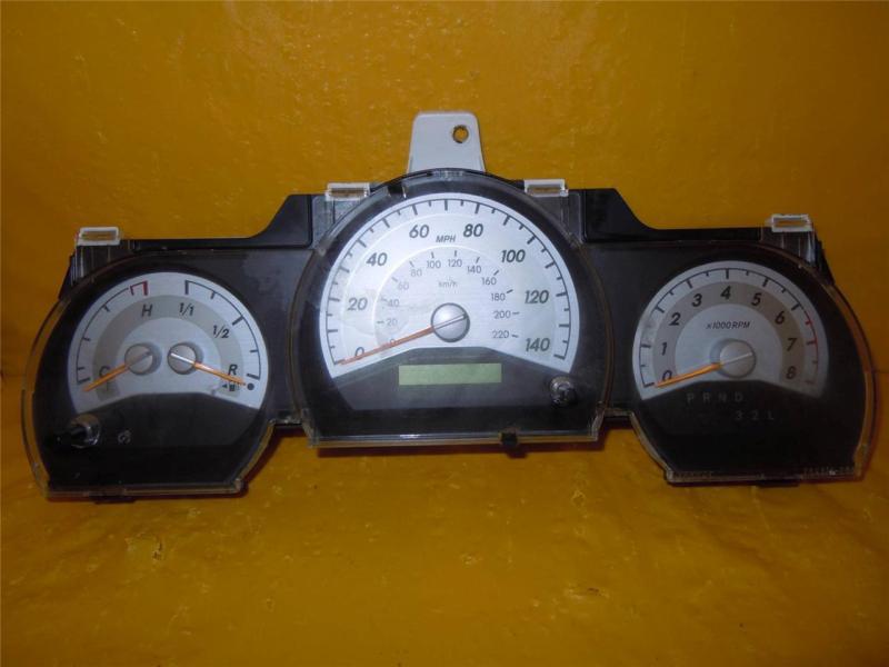 05 06 07 scion speedometer instrument cluster dash panel gauges 152,198