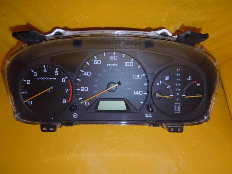 00 01 02 accord speedometer instrument cluster dash panel gauges 153,165