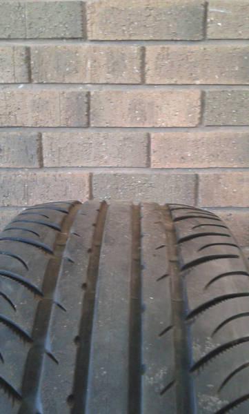 Kumho tyre 245/35zr19 93y