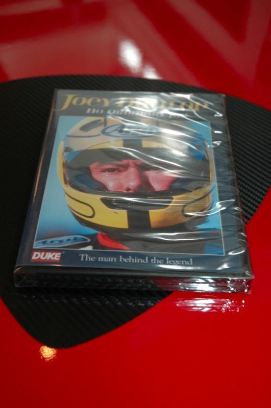 Joey dunlop: no ordinary joe - man behind the legend dvd