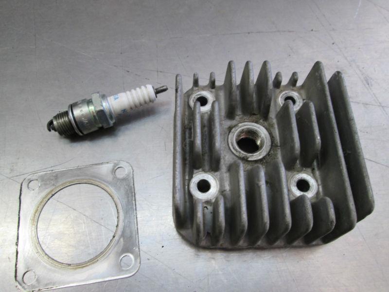 1986 honda aero 50 nb50 cylinder head spark plug