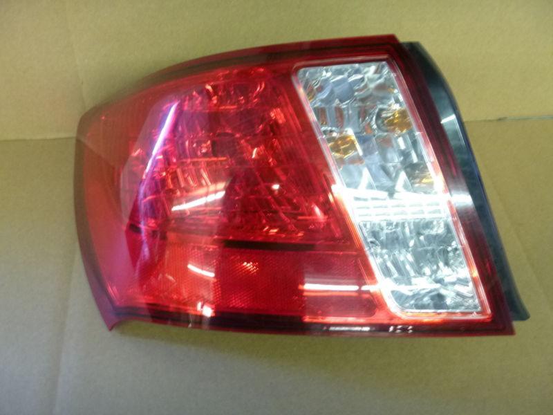 2008 subaru impreza sedan left tail light oem (used)