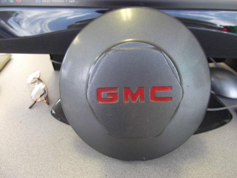 Gmc center cap  #15661028