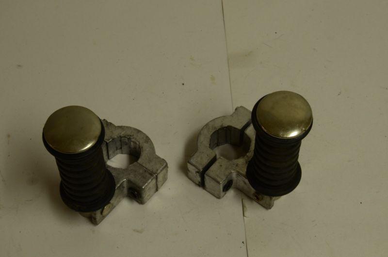 Yamaha xj 550 maxim highway pegs