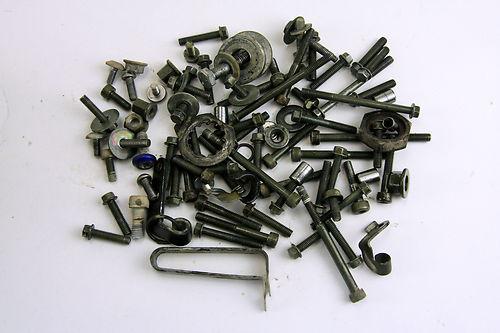 Bolt kit 1998 yamaha yz400f yz 400f hardware screws nuts assortment oem