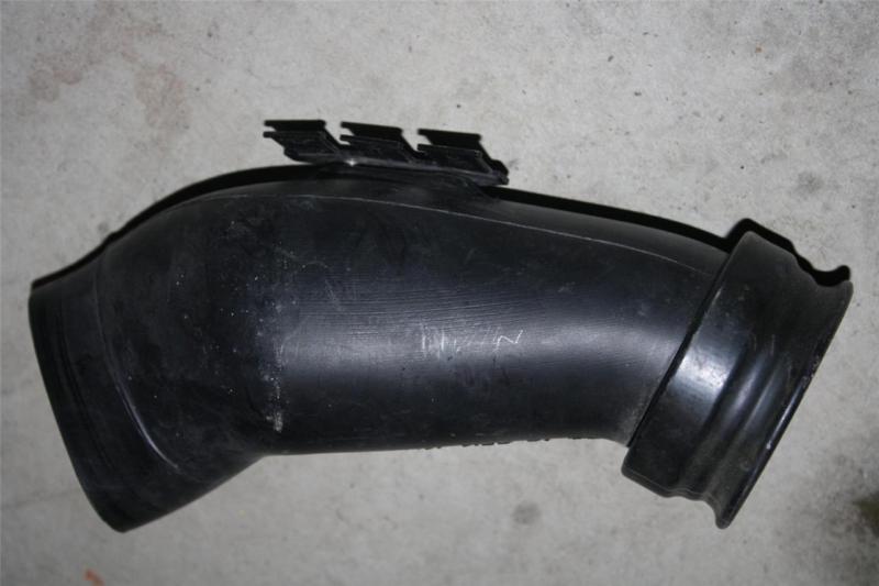 2003 -2004 honda cbr 600rr left air duct ram air tube vent intake