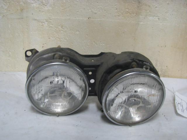 Headlight bmw 633sci 630csi 77 78 79 80 81 82 83 - 85 10531