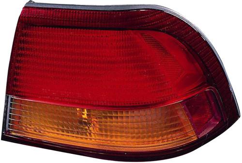 Nissan maxima 97 98 99 tail light lens&hsg right rh