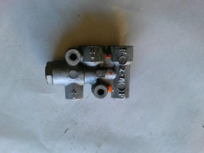 94 95 96 97 98 99 00 mazda miata brake prop valve oem