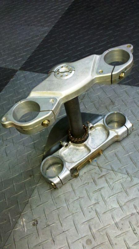 Ducati st2 st3 st4 st4s fork triple tree triples yokes straight