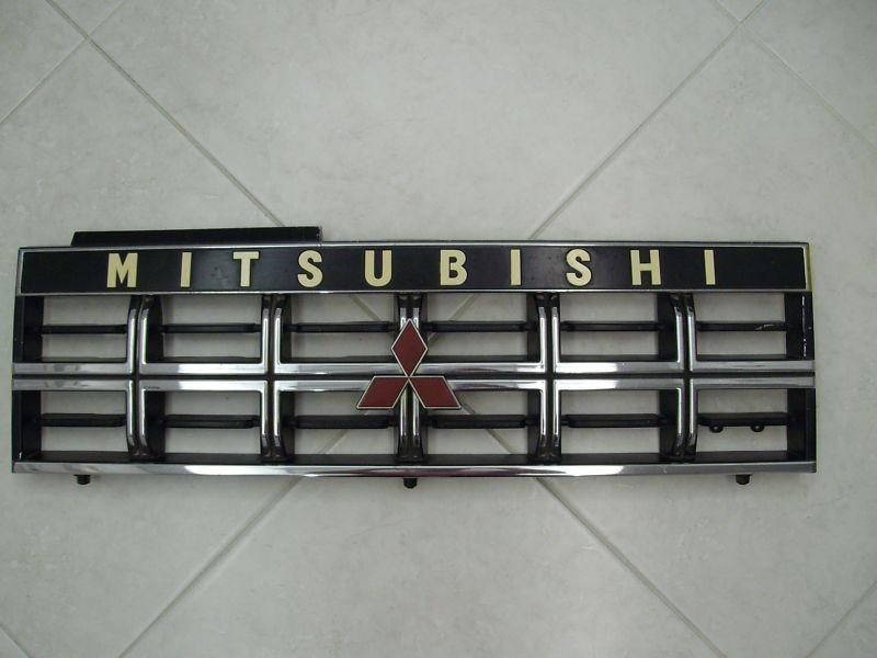 89 90 91 montero grille chrome