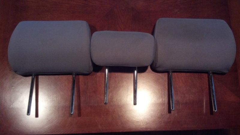 Toyota tacoma headrest set