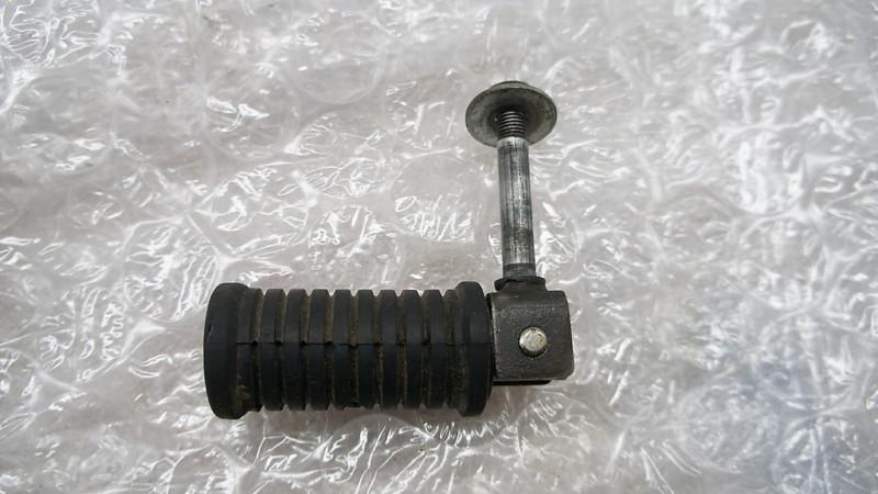 1975 kawasaki h2750 h-2 h2 750 kh750 kh triple *402 rear foot peg