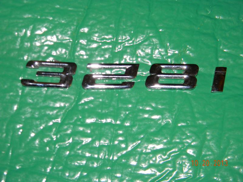 Bmw 328i emblem, 4.99 shipping 3.50  to lower 48