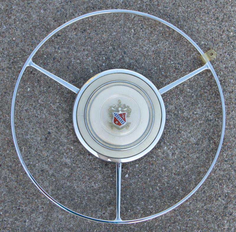 Buick eight super steering wheel horn chrome & crest centerpiece 1947?