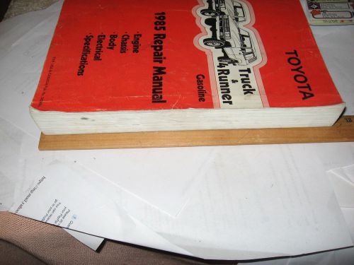 Toyota--1985 repair manual--truck and 4-runner--good condition