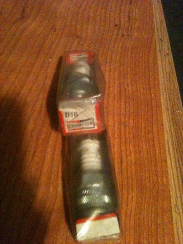 Lot of 2 champion spark plugs d-16