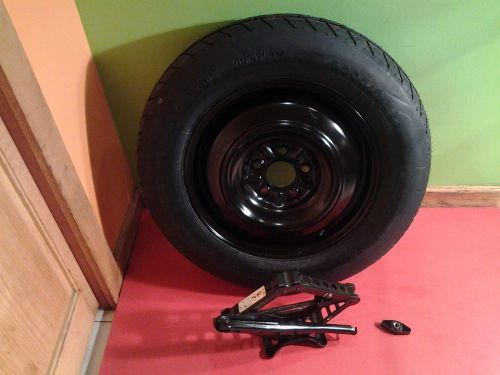 2011 chrysler 200 compact mini donut spare jack kit never been used