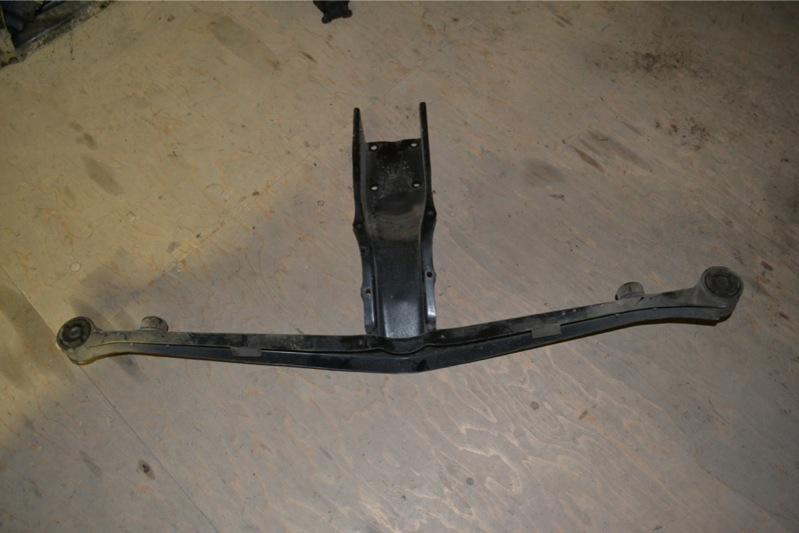 02-03 subaru wrx rear sub frame subframe oem