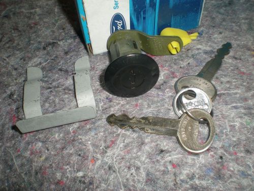 Nos 1981-1989 ford mustang escort exp capri lynx ln7 door lock &amp; cylinder w/keys