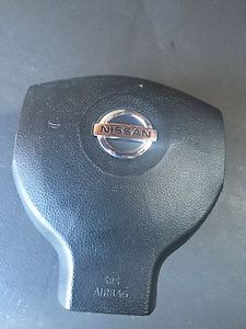 07-12 nissan versa driverside airbag