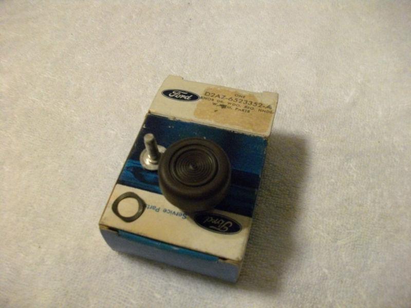 1972 72 ford nos window crank regulator knob brown d2az-6523352-a   one knob