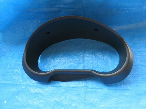 05 06 07 subaru impreza rs instrument cluster oem trim speedo gauge bezel visor