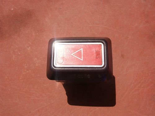 Mercedes w107,116,123 hazard flasher warning switch used 450,280,380,300 ce/slnr