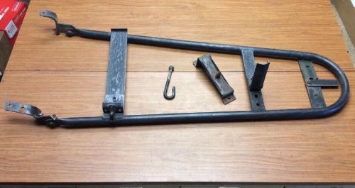 Early ford bronco 66-77 complete kayline tire carrier and jerry can mount nice!