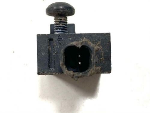 Chevrolet volt 13502577 161c97dc4 right impact sensor 1.40 24718946-