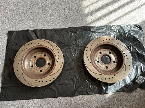 Pair of solid rear brake discs for ford st mk3, 4 - 302mm -  dimples