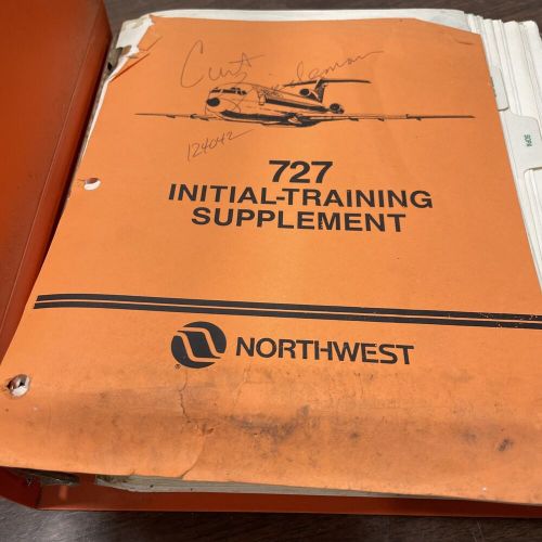 Northswesr air lines b-727 aircraft operators manual 1988