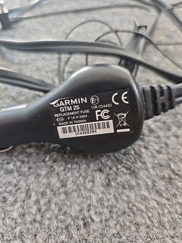 Garmin gtm25 traffic receiver cable and extra antenna. working.