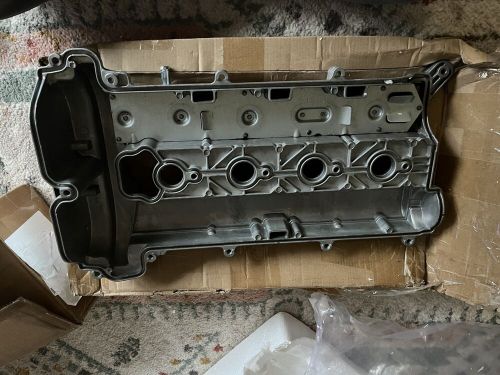 Silver engine valve cover for chevrolet equinox gmc terrain buick verano 2.4l