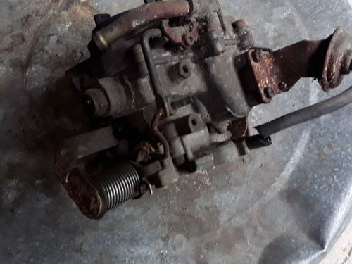 Holley 1945 carburetor