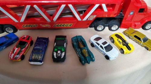 1997 hot wheel cargo semi truck with cars and play rug