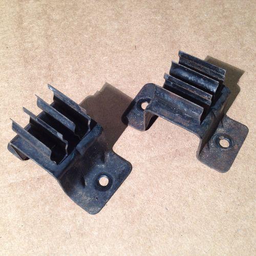 Original toyota land cruiser fj40 jack rod clips