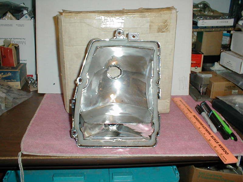 Nos 1977 chevrolet monte carlo left side tail lamp housing...