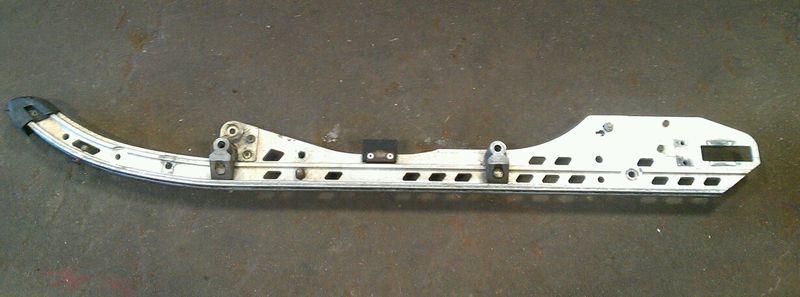 1998 polaris xlt limited xtra 12 rear suspension left rail