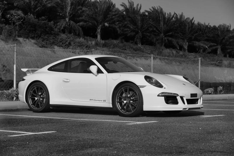 Porsche 911 carrera 4s hd poster super car b&w print multiple sizes available