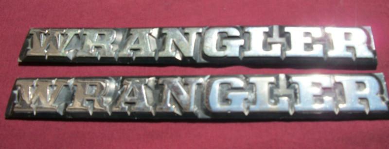 1987-95 jeep wrangler yj emblem pair badge 