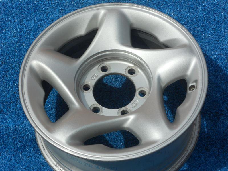 Tacoma sequoia tundra 01 - 04 16" 1 factory alloy wheel